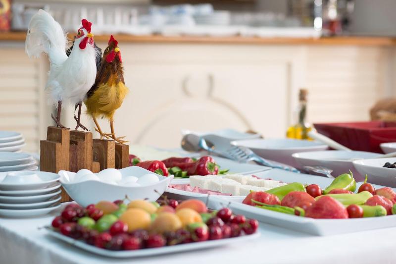 فندق Dedeminn Marina