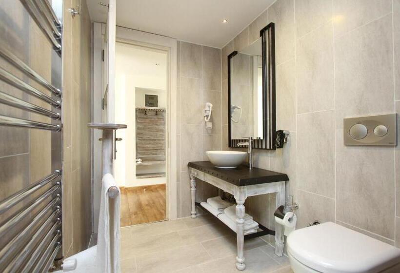 فندق Dedeminn Marina