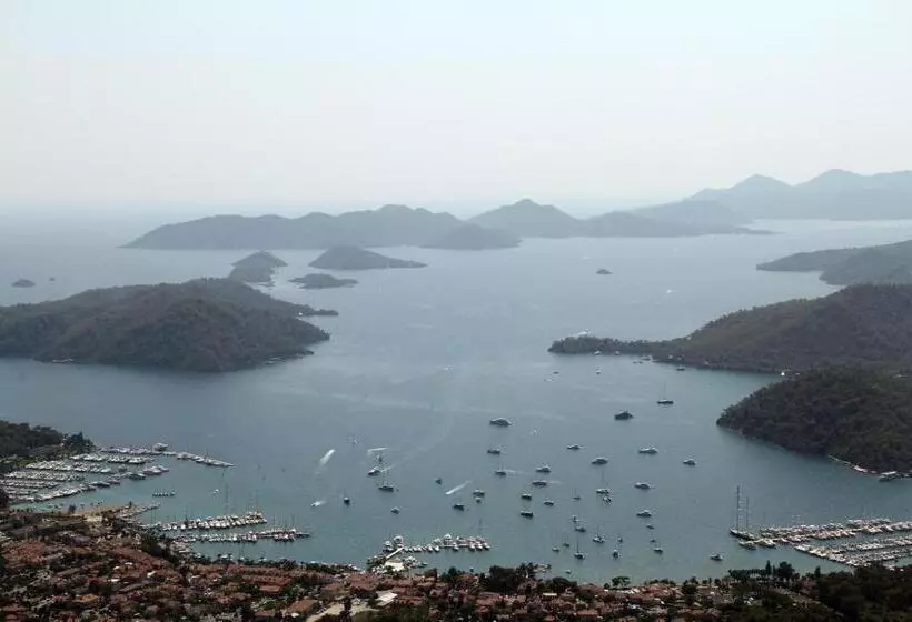 هتل Dedeminn Marina