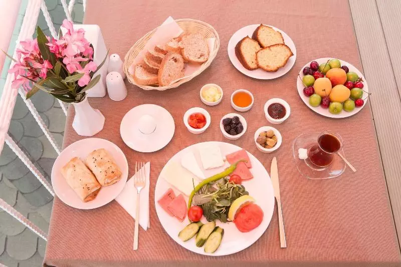 هتل Dedeminn Marina