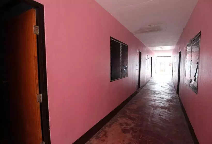 Hotel Gypsy Village 2