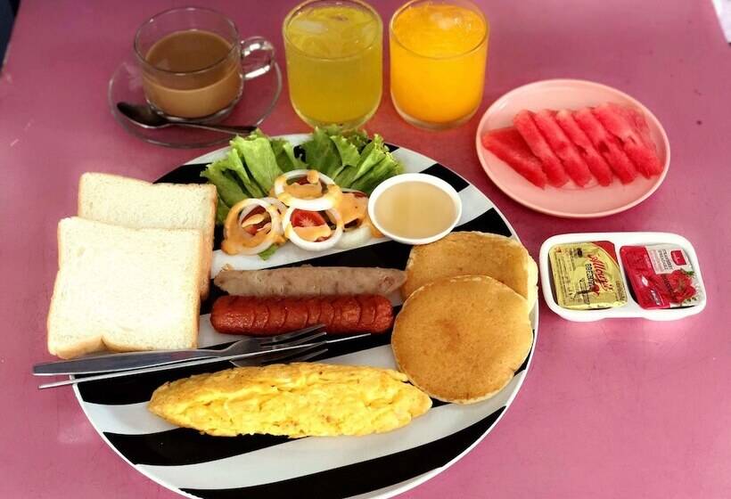 בית מלון כפרי Gypsy Village 2