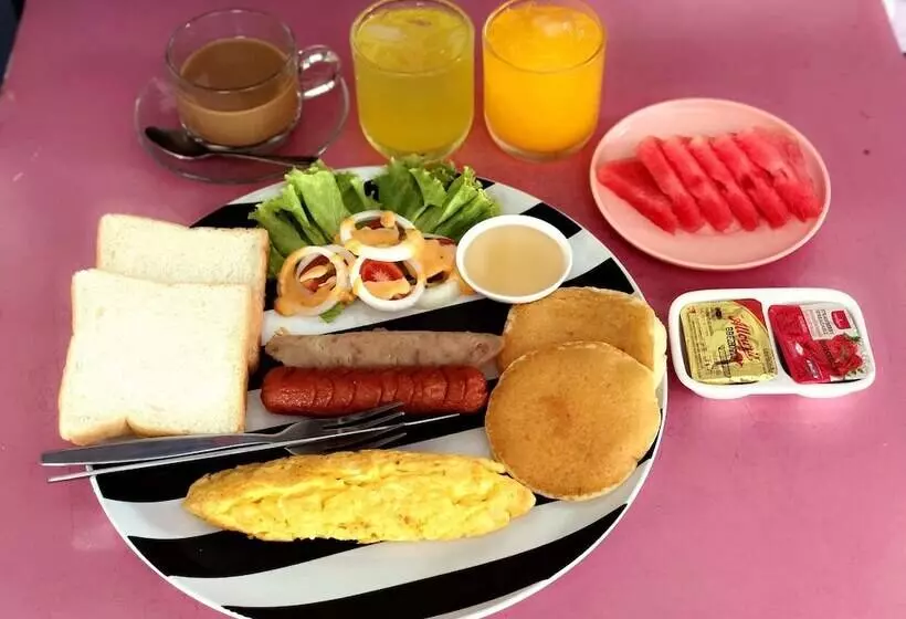 Hotel Gypsy Village 2