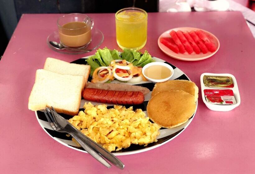 בית מלון כפרי Gypsy Village 2