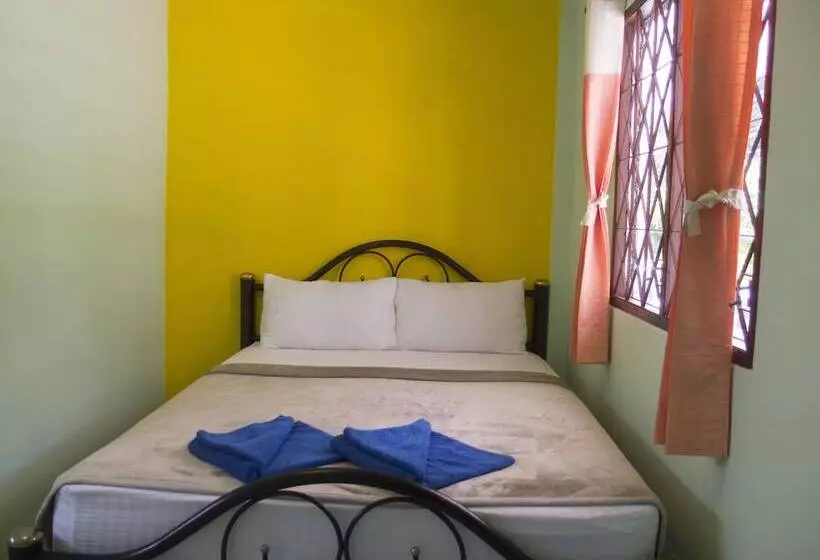 Hotel Gypsy Village 2