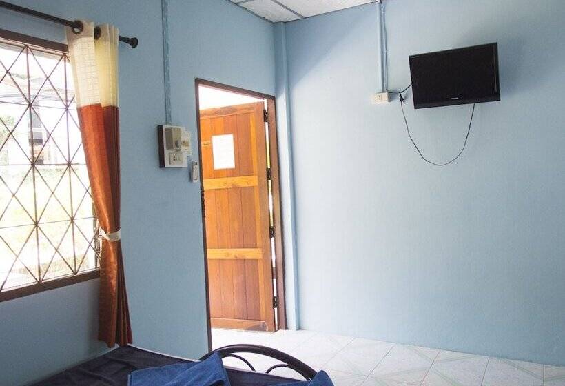 בית מלון כפרי Gypsy Village 2