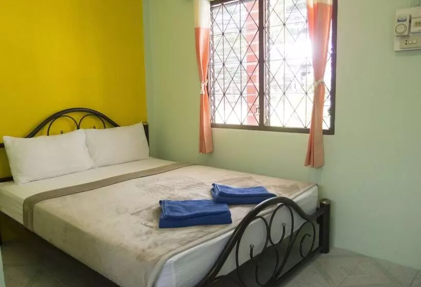 Hotel Gypsy Village 2