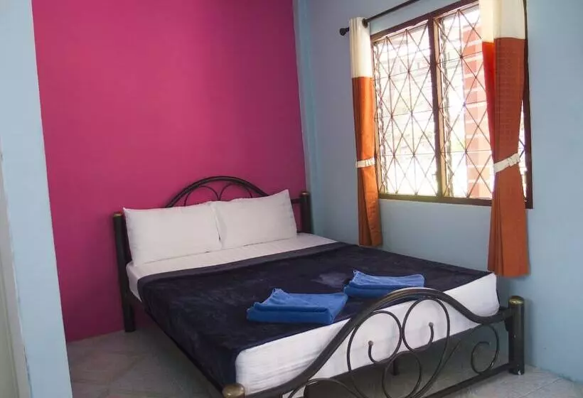 Hotel Gypsy Village 2