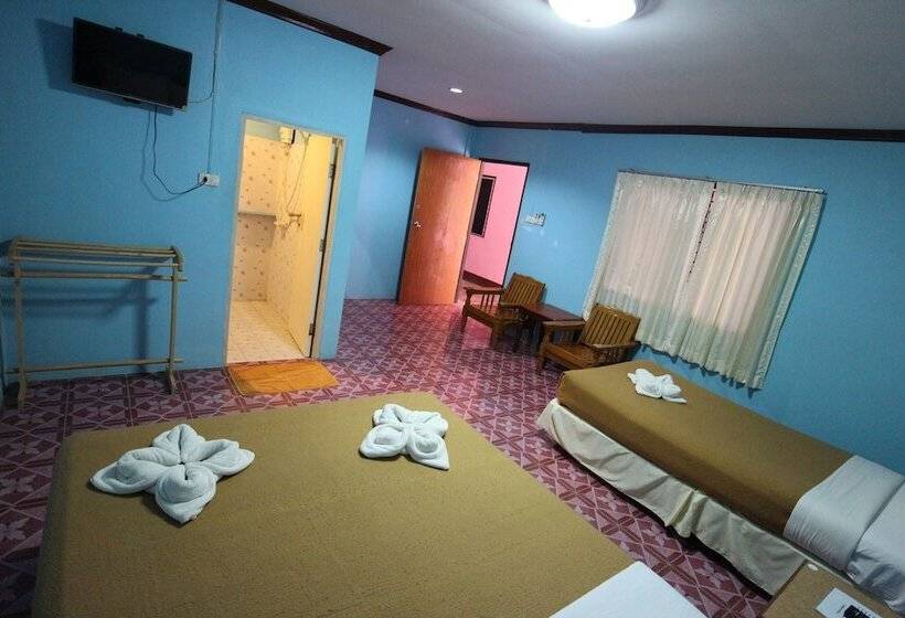 בית מלון כפרי Gypsy Village 2