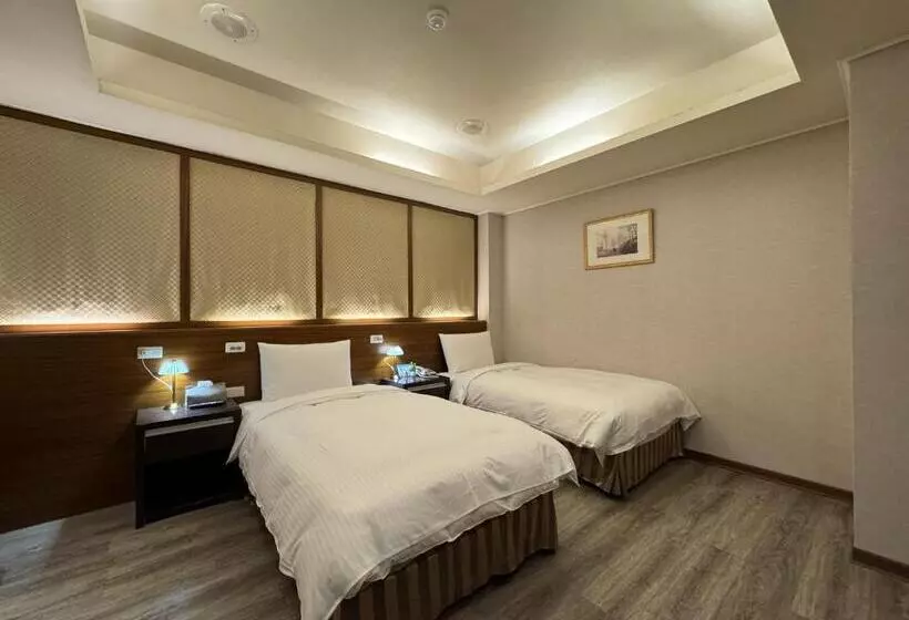 Finders Hotel Hualien Station