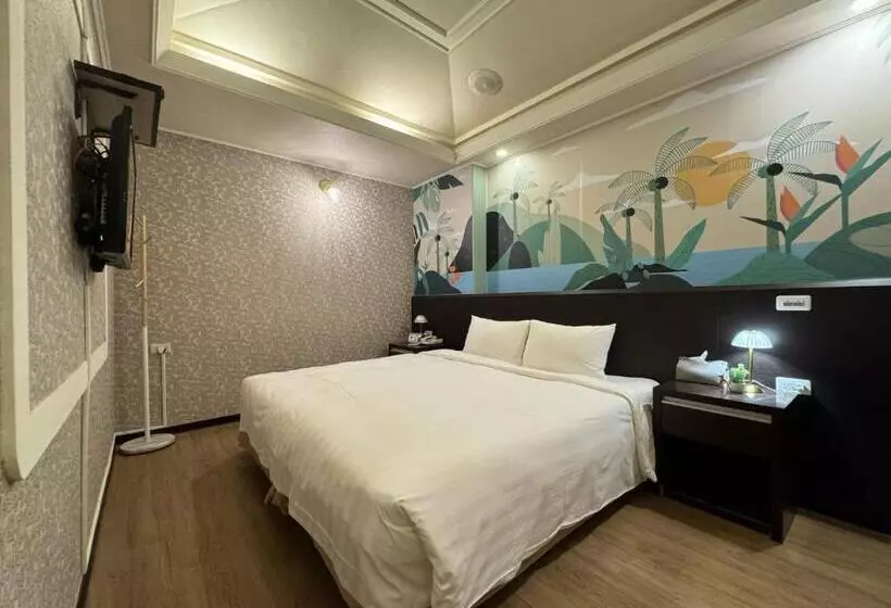 Finders Hotel Hualien Station