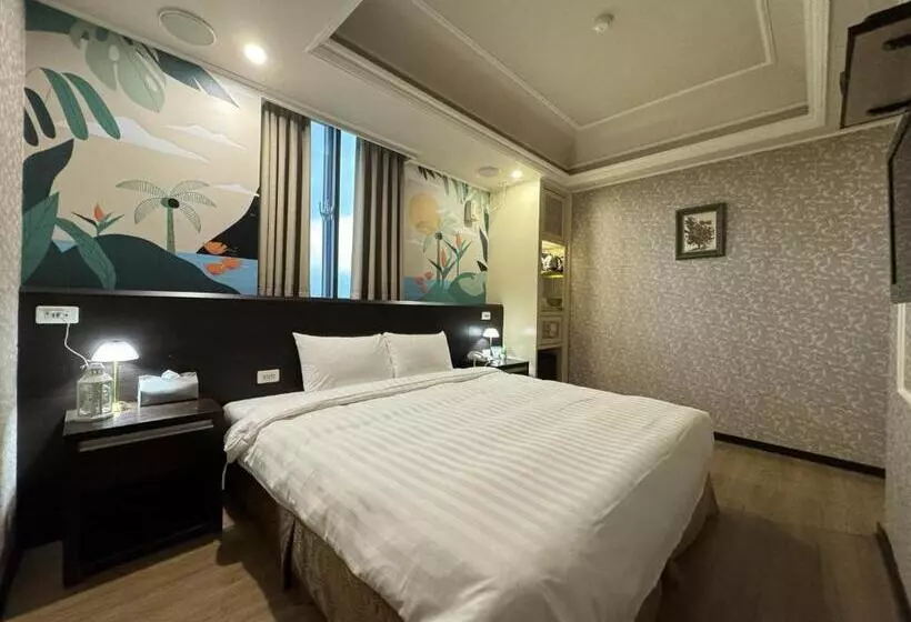 Finders Hotel Hualien Station