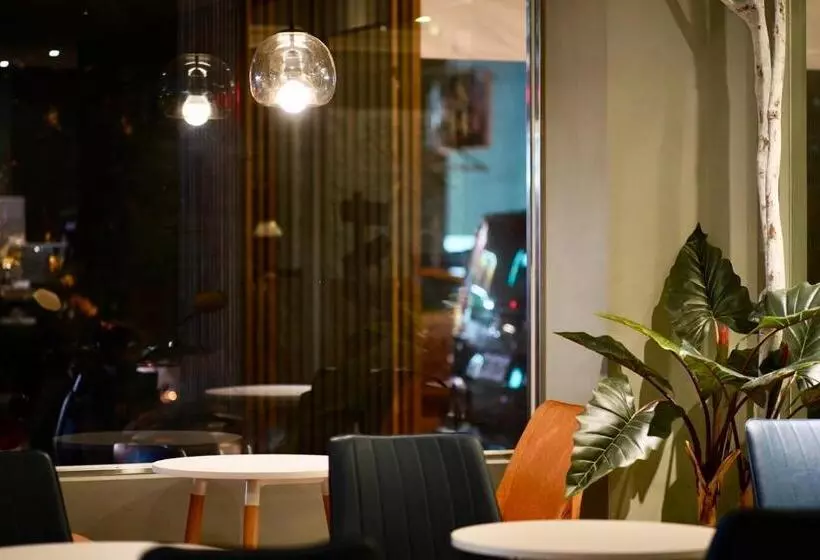 Finders Hotel Hualien Station