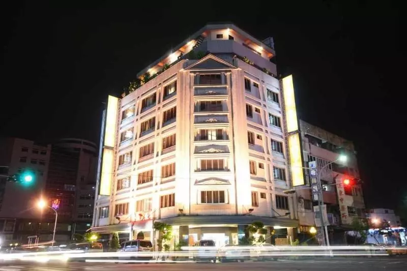 Finders Hotel Hualien Station