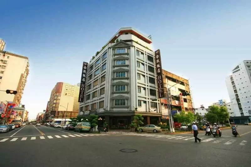 Finders Hotel Hualien Station