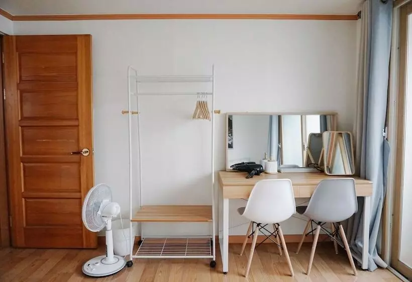 Hotel Hongdae One House