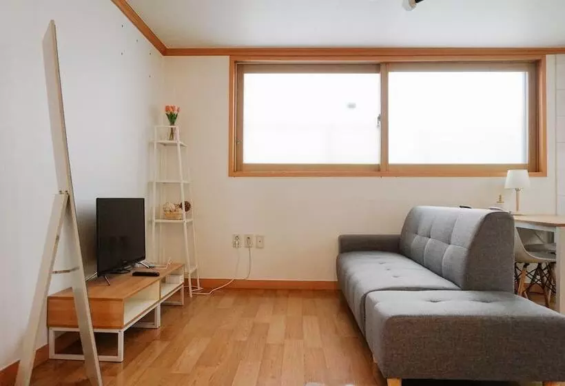 Hotel Hongdae One House