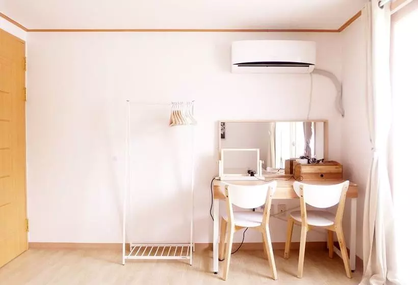 Hotel Hongdae One House