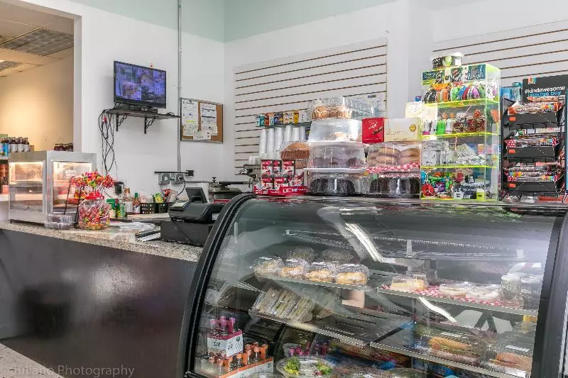 هتل Sunny Isles Ocean Reserve Condo Apartments