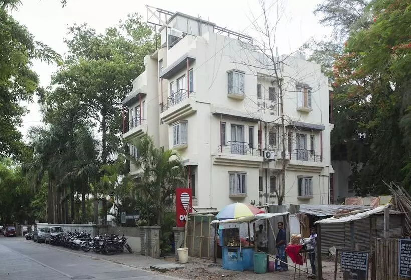 ホテル Oyo Rooms Lane 5 Koregaon Park