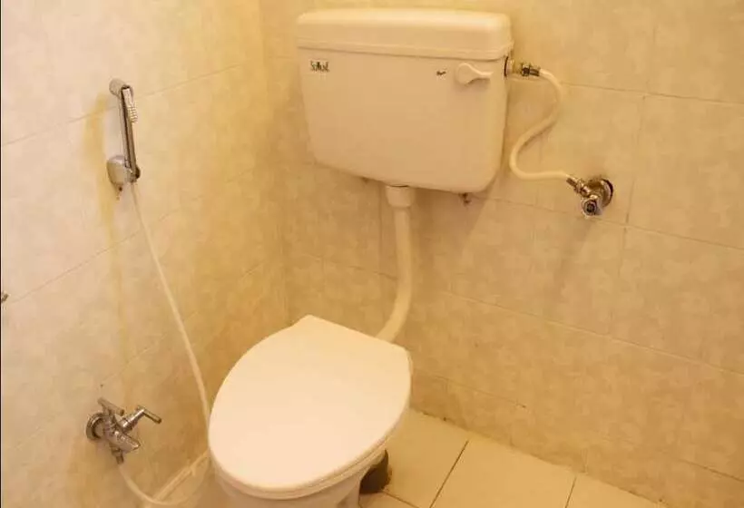 ホテル Oyo Rooms Lane 5 Koregaon Park