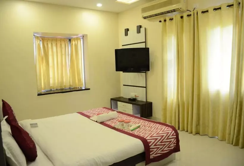 ホテル Oyo Rooms Lane 5 Koregaon Park