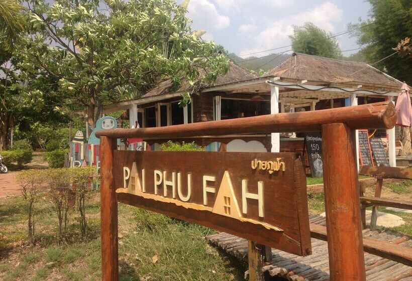 Hotell Pai Phu Fah