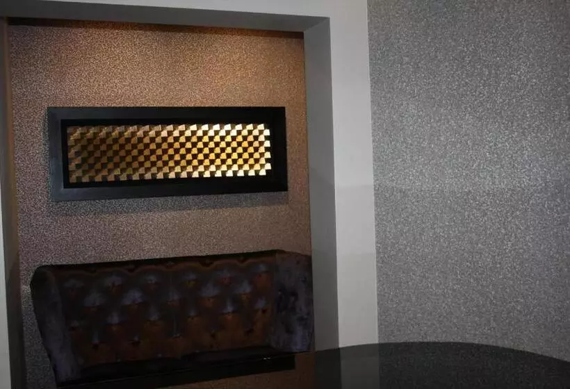 هتل Persia Collection Trevi