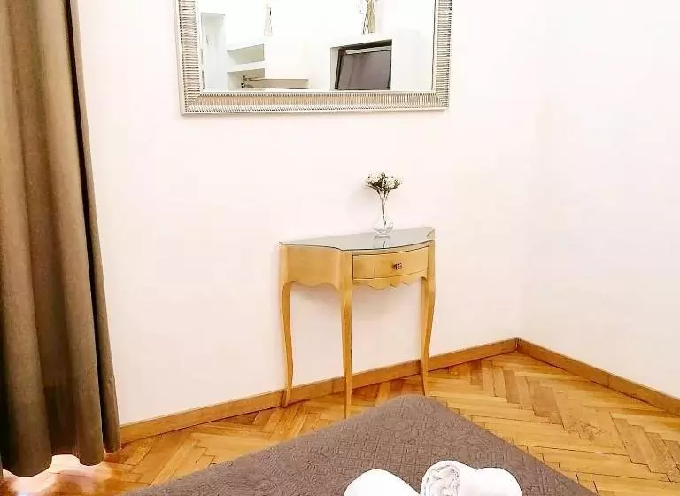 هتل Persia Collection Trevi