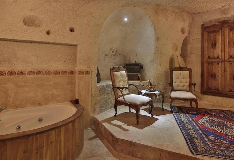 فندق Phocas Cave Suites