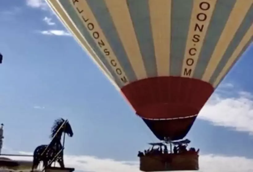 ホテル Phocas Cave Suites