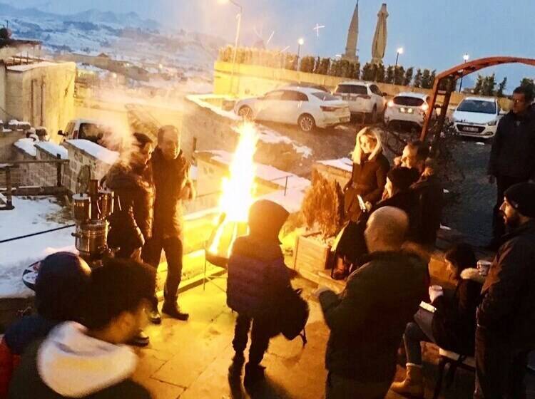 فندق Phocas Cave Suites