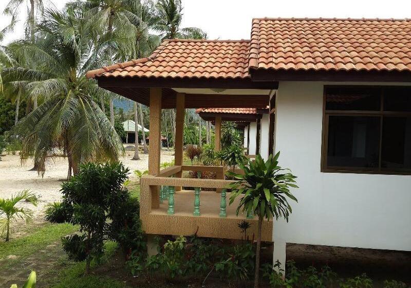 هتل Shangrilah Bungalow