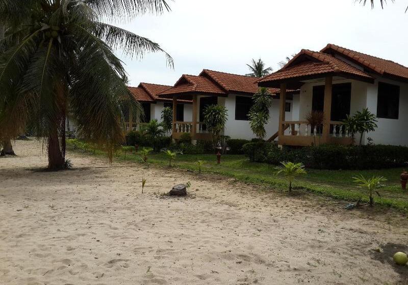 هتل Shangrilah Bungalow