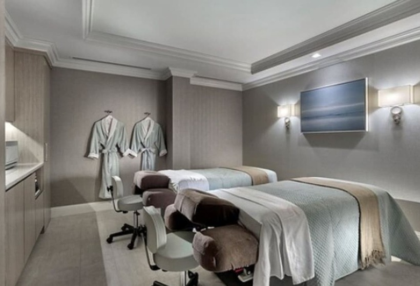 Hotel The Reeds At Shelter Haven