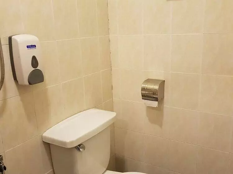 בית מלון כפרי Uptown Kajang