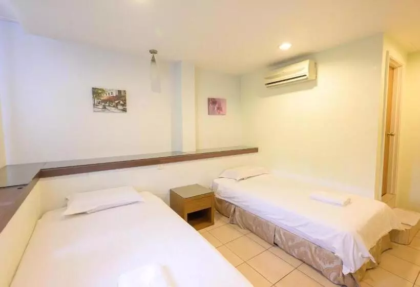 בית מלון כפרי Uptown Kajang