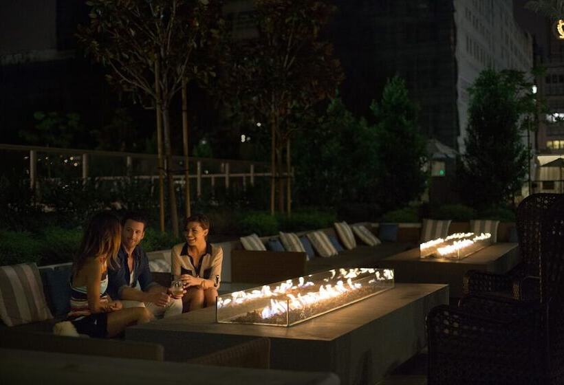 Level Los Angeles   Downtown South Olive