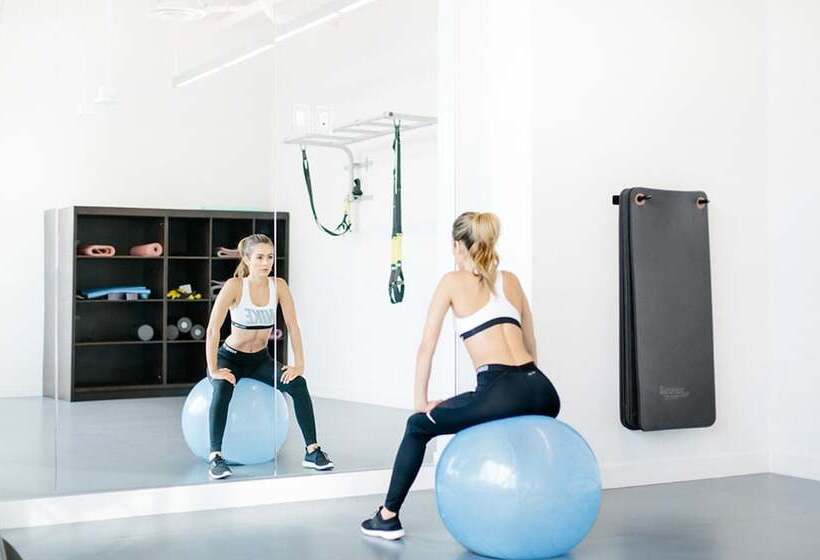 Level Los Angeles   Downtown South Olive