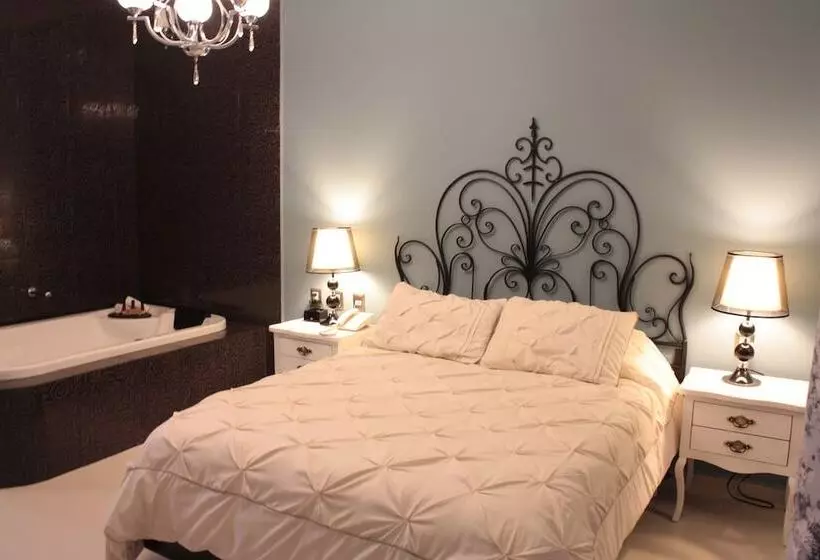 Zarzarosa Hotel Boutique