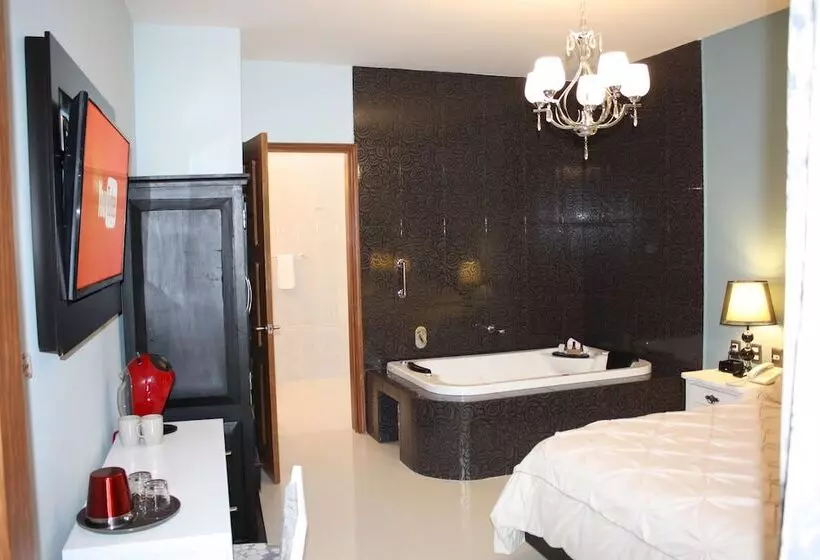 Zarzarosa Hotel Boutique