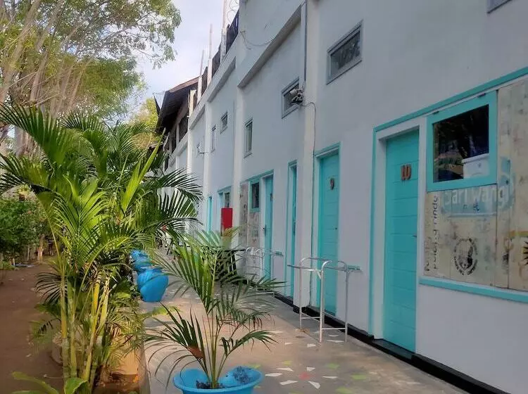 Gili Beach Bum Hostel