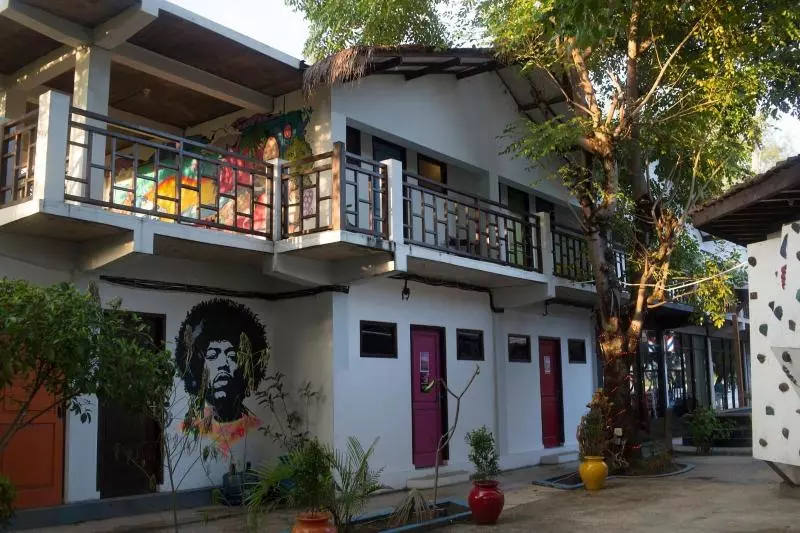 Gili Beach Bum Hostel