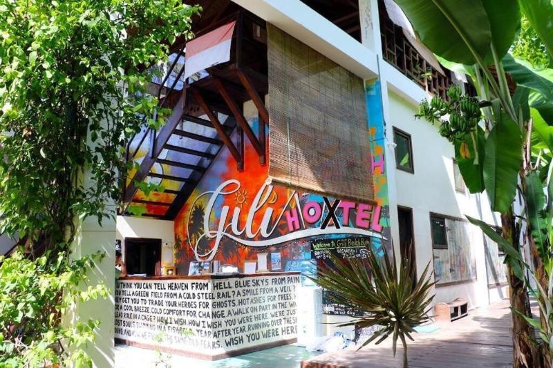 Gili Beach Bum Hostel