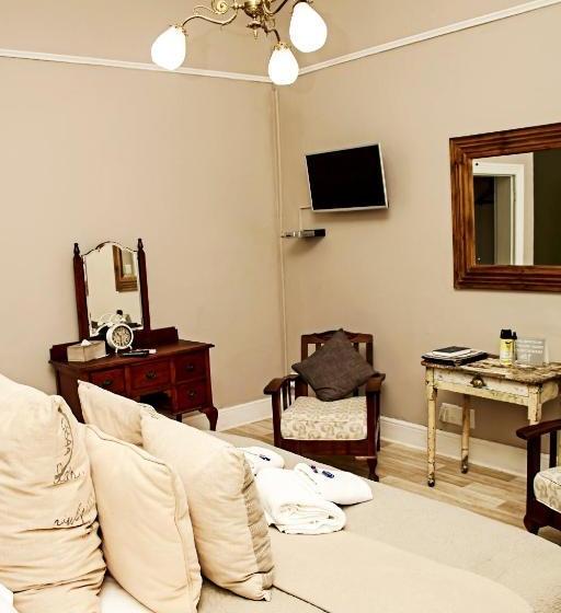 مبيت وإفطار Cape Karoo Guesthouse