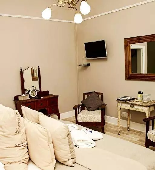 ベッドアンドブレックファースト Cape Karoo Guesthouse
