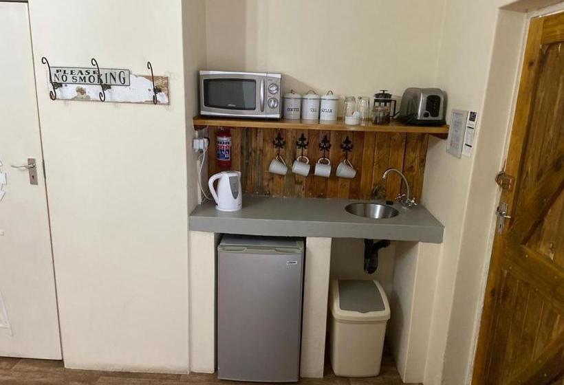 مبيت وإفطار Cape Karoo Guesthouse