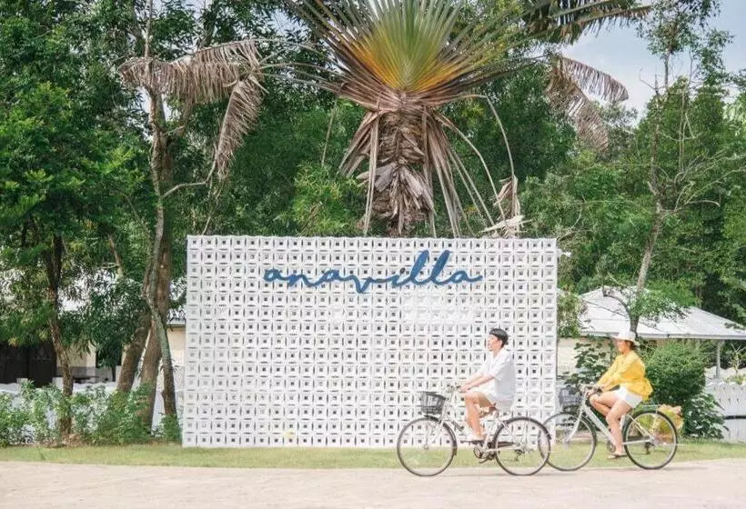 ホテル Anavilla Tangke Resort