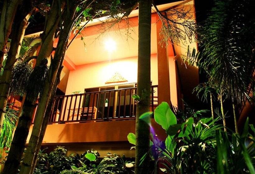 Hotel Baan Vanida Garden Resort