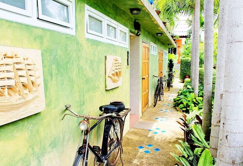 Hotel Baan Vanida Garden Resort